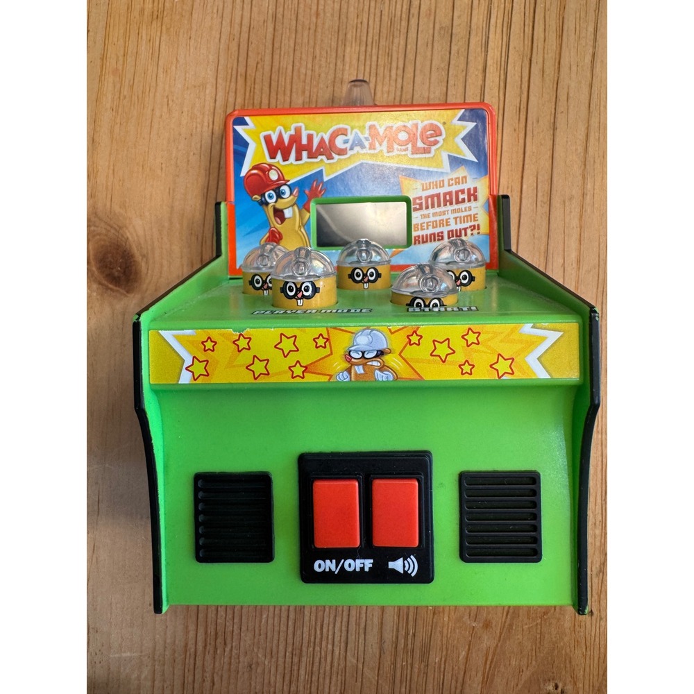 Mattel Whac-A-Mole Mini Arcade Game Electronic Handheld 09653 Green Red 2019